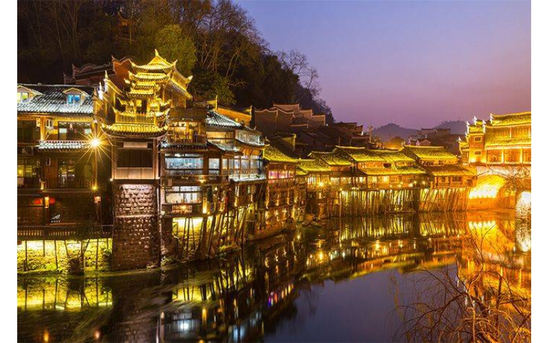 云南澄江撫仙湖度假酒店照明設計